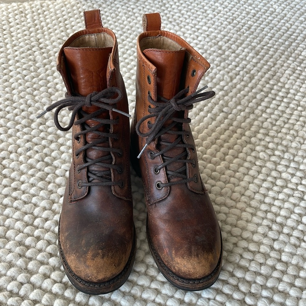 $378 Frye Veronica Combat Distress Brown Leather Lace Up Moto Combat Ankle Boot